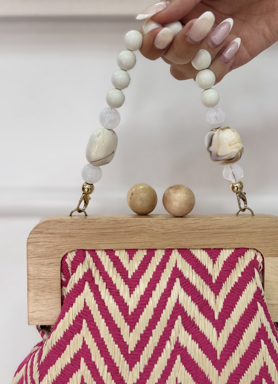 Pochette Etra